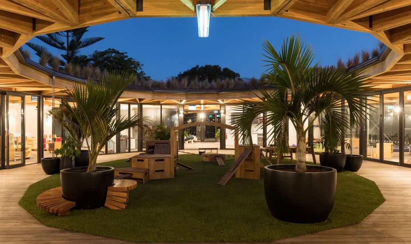 Kakapo Creek showing a circular interior with an open roof to the sky